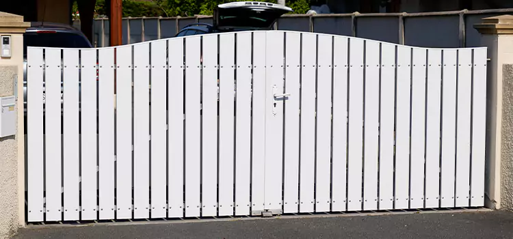 Why Choose Us for Residential Gate Repair in Streamwood, IL?